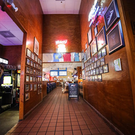 Mugs n' Jugs family grille